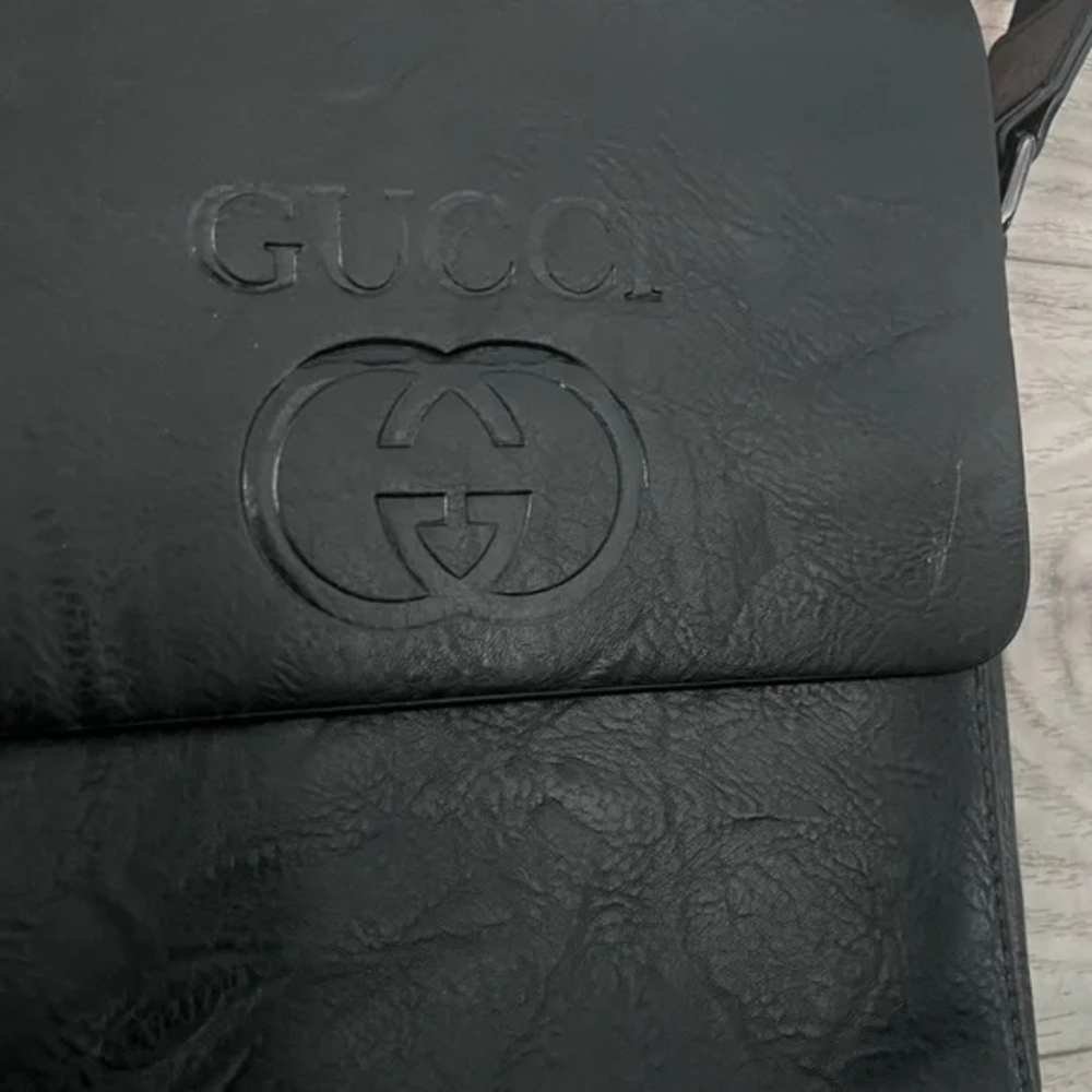 Gucci Black Leather Messenger Bag